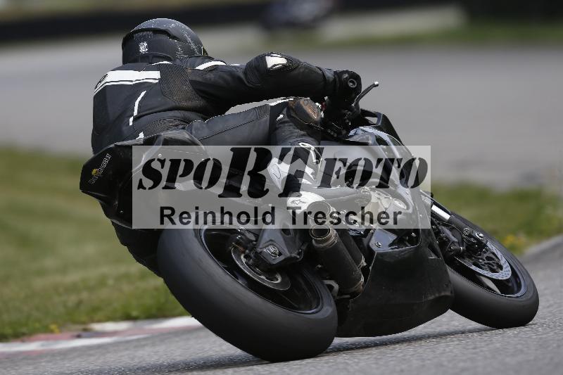 /24 08.06.2025 TZ Motorsport ADR/Gruppe gelb/backside